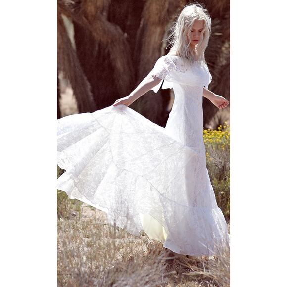 Daughters of Simone Dress Medium Winnie Maxi Ivory Boho Lace Bridal Wedding Gown - Picture 2 of 11